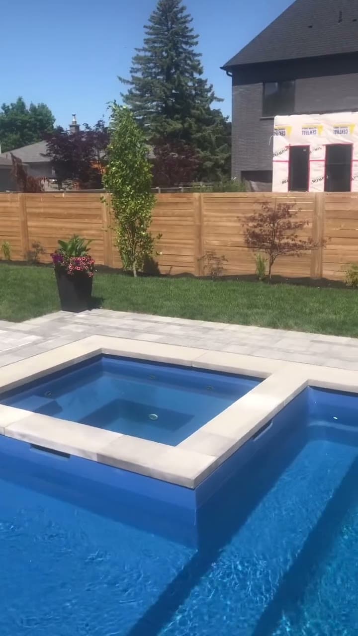 Oakville Backyard & Pool — photo 3